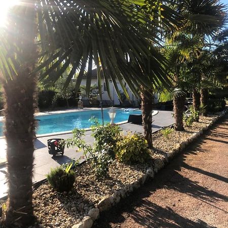 Villa Bergerac Avec Piscine Εξωτερικό φωτογραφία
