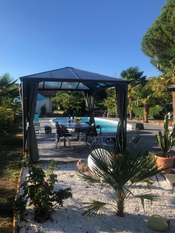 Villa Bergerac Avec Piscine Εξωτερικό φωτογραφία